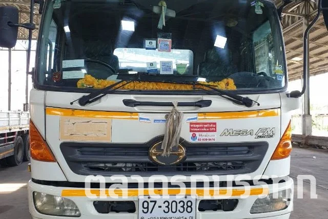 ขายหัวลาก 10 ล้อ Hino 320 แรง ปี 2548